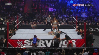 WWE_PPV_Survivor_Series_11_20_2011_720p_HDTV_x264_28129_Eve_Torres_vs_Beth_Phoenix_mkv_000208999.jpg