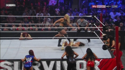 WWE_PPV_Survivor_Series_11_20_2011_720p_HDTV_x264_28129_Eve_Torres_vs_Beth_Phoenix_mkv_000234959.jpg