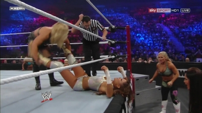 WWE_PPV_Survivor_Series_11_20_2011_720p_HDTV_x264_28129_Eve_Torres_vs_Beth_Phoenix_mkv_000240199.jpg