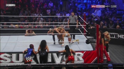 WWE_PPV_Survivor_Series_11_20_2011_720p_HDTV_x264_28129_Eve_Torres_vs_Beth_Phoenix_mkv_000278239.jpg
