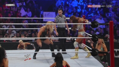 WWE_PPV_Survivor_Series_11_20_2011_720p_HDTV_x264_28129_Eve_Torres_vs_Beth_Phoenix_mkv_000287639.jpg