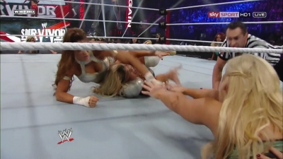 WWE_PPV_Survivor_Series_11_20_2011_720p_HDTV_x264_28129_Eve_Torres_vs_Beth_Phoenix_mkv_000348839.jpg