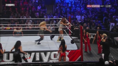 WWE_PPV_Survivor_Series_11_20_2011_720p_HDTV_x264_28129_Eve_Torres_vs_Beth_Phoenix_mkv_000363039.jpg