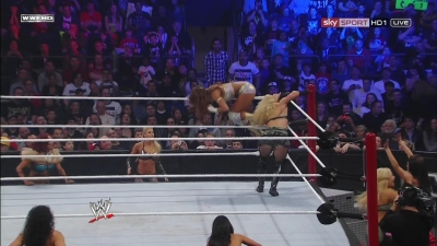 WWE_PPV_Survivor_Series_11_20_2011_720p_HDTV_x264_28129_Eve_Torres_vs_Beth_Phoenix_mkv_000391079.jpg