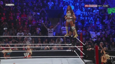 WWE_PPV_Survivor_Series_11_20_2011_720p_HDTV_x264_28129_Eve_Torres_vs_Beth_Phoenix_mkv_000424999.jpg