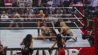 WWE_PPV_Survivor_Series_11_20_2011_720p_HDTV_x264_28129_Eve_Torres_vs_Beth_Phoenix_mkv_000443159.jpg