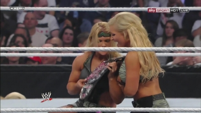 WWE_PPV_Survivor_Series_11_20_2011_720p_HDTV_x264_28129_Eve_Torres_vs_Beth_Phoenix_mkv_000478999.jpg