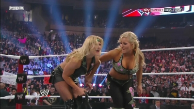 WWE_PPV_Survivor_Series_11_20_2011_720p_HDTV_x264_28129_Eve_Torres_vs_Beth_Phoenix_mkv_000492479.jpg