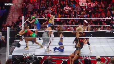 WWE_Raw_10_31_11_720p_AC3_5_1_x264_mkv_000331931.jpg