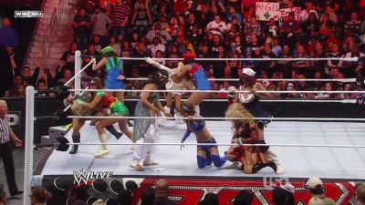 WWE_Raw_10_31_11_720p_AC3_5_1_x264_mkv_000334033.jpg