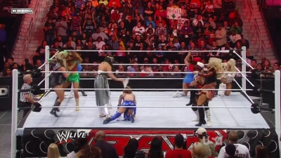 WWE_Raw_10_31_11_720p_AC3_5_1_x264_mkv_000340123.jpg