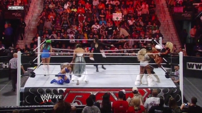 WWE_Raw_10_31_11_720p_AC3_5_1_x264_mkv_000351451.jpg