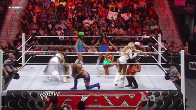 WWE_Raw_10_31_11_720p_AC3_5_1_x264_mkv_000366249.jpg