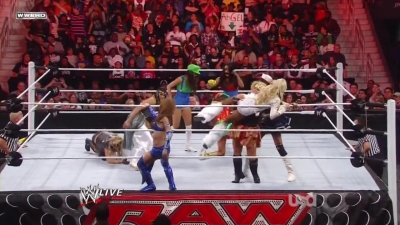 WWE_Raw_10_31_11_720p_AC3_5_1_x264_mkv_000368018.jpg