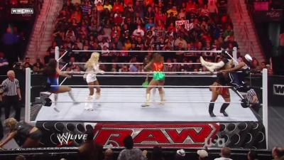 WWE_Raw_10_31_11_720p_AC3_5_1_x264_mkv_000410343.jpg