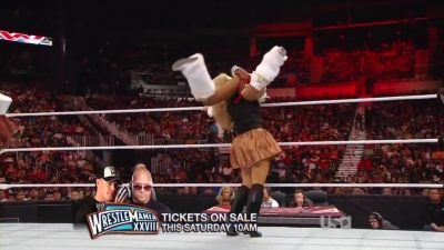 WWE_Raw_10_31_11_720p_AC3_5_1_x264_mkv_000459709.jpg