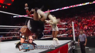 WWE_Raw_10_31_11_720p_AC3_5_1_x264_mkv_000464464.jpg