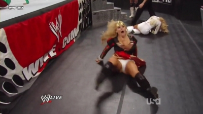WWE_Raw_10_31_11_720p_AC3_5_1_x264_mkv_000478878.jpg