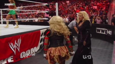 WWE_Raw_10_31_11_720p_AC3_5_1_x264_mkv_000487170.jpg