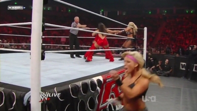WWE_Raw_11_28_11_720p_AC3_5_1_x264_mkv_000058208.jpg