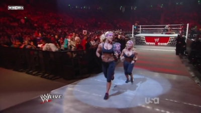 WWE_Raw_11_28_11_720p_AC3_5_1_x264_mkv_000063430.jpg