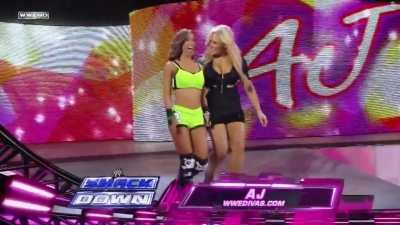 WWE_SmackDown_06_10_11_720p_AC3_5_1_x264_mkv_000064497.jpg
