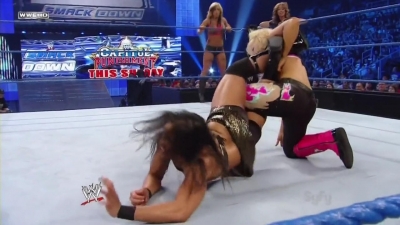 WWE_SmackDown_06_17_11_720p_AC3_5_1_x264_mkv_000153520.jpg
