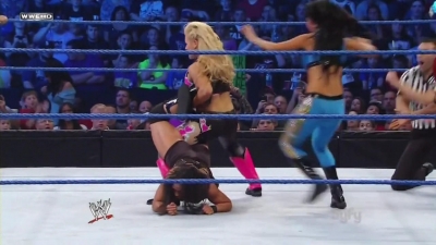 WWE_SmackDown_06_17_11_720p_AC3_5_1_x264_mkv_000157056.jpg