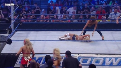 WWE_SmackDown_10_14_11_720p_AC3_5_1_x264_mkv_000200500.jpg