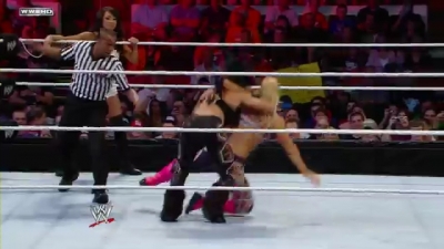 WWE_Superstars_28th_April_2011_HDTV_x264-SYM_mp4_002319901.jpg