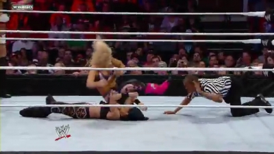 WWE_Superstars_28th_April_2011_HDTV_x264-SYM_mp4_002355177.jpg