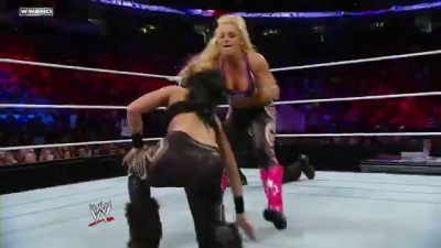 WWE_Superstars_28th_April_2011_HDTV_x264-SYM_mp4_002358458.jpg