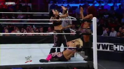WWE_Superstars_28th_April_2011_HDTV_x264-SYM_mp4_002410855.jpg