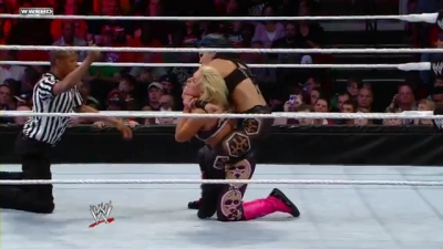 WWE_Superstars_28th_April_2011_HDTV_x264-SYM_mp4_002490638.jpg